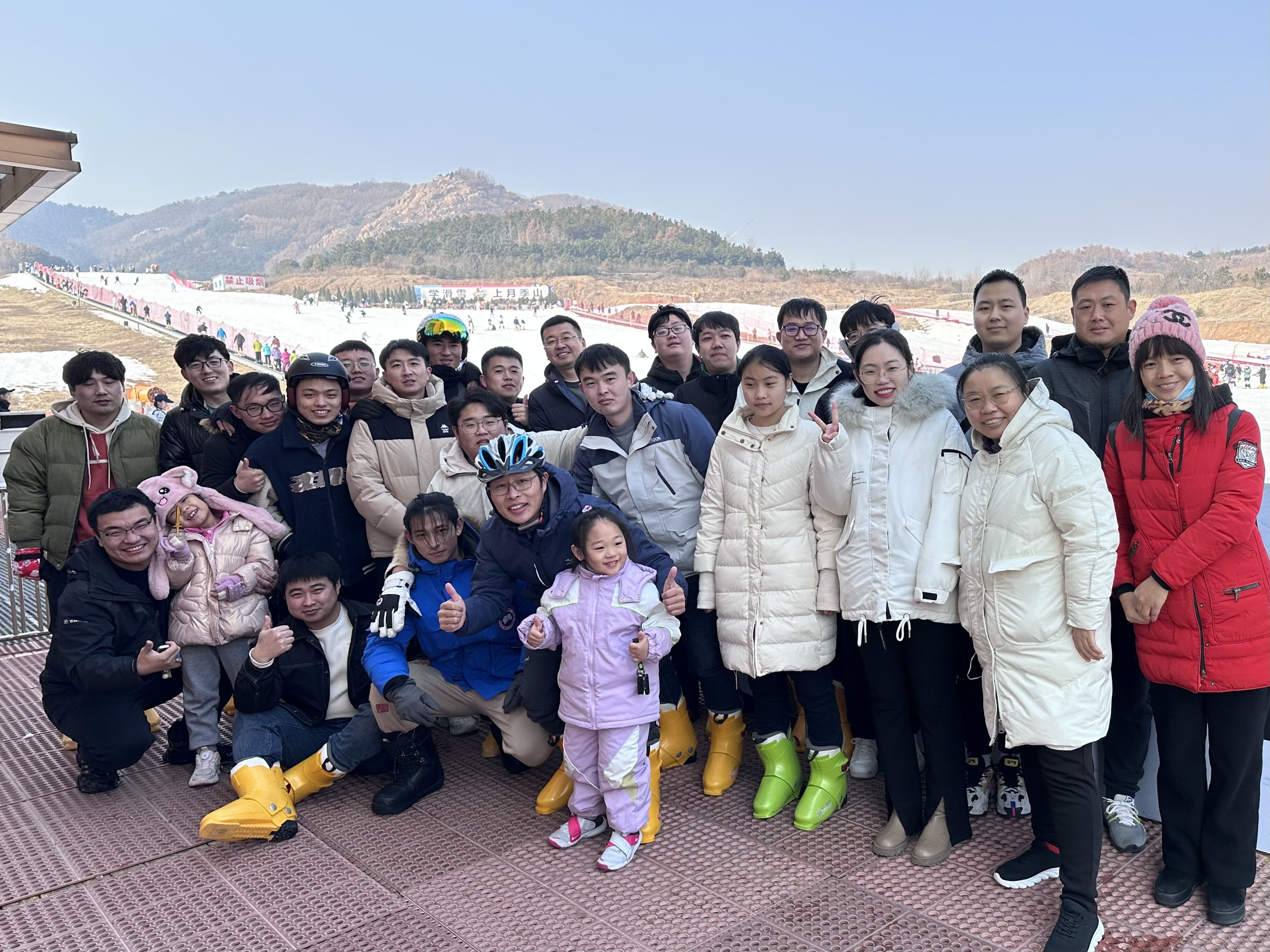 滑雪团建3.jpg